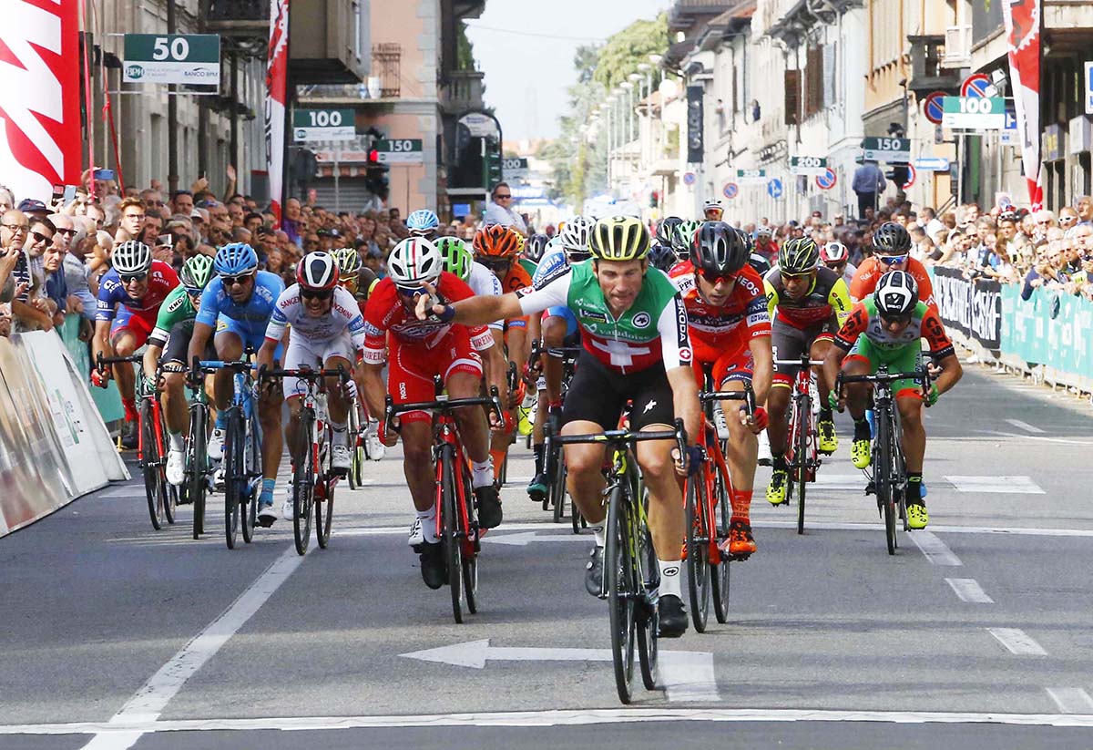 La vittoria di Michael Albasini alla Coppa Agostoni 2017