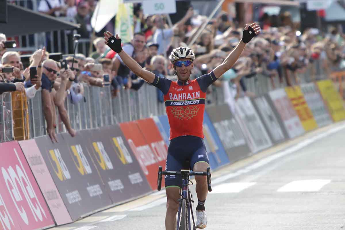 Vincenzo Nibali vince Il Lombardia 2017