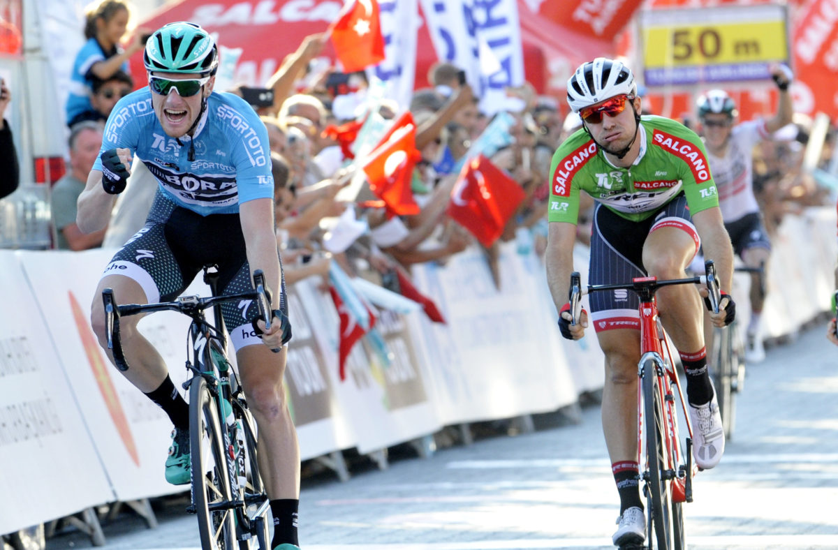Sam Bennett vince la terza tappa del Giro di Turchia