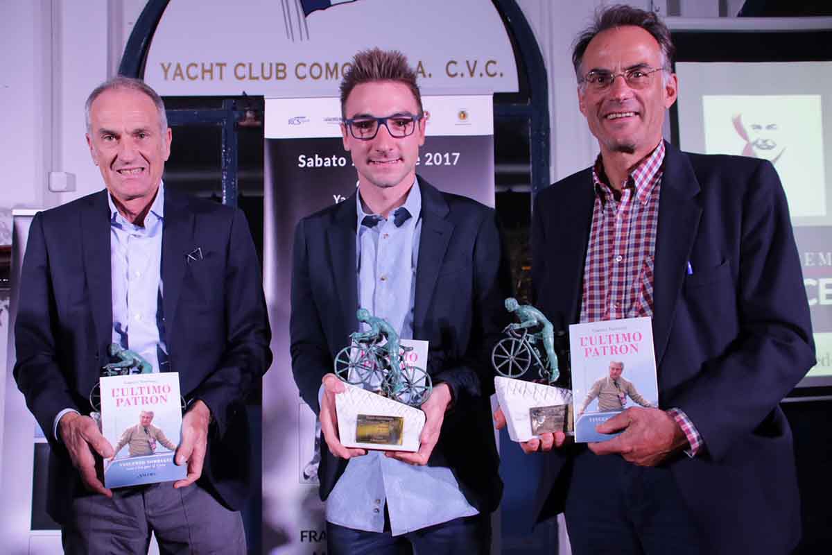 Da sinistra: Guidolin, Viviani e Pastonesi premiati col Premio Torriani 2017