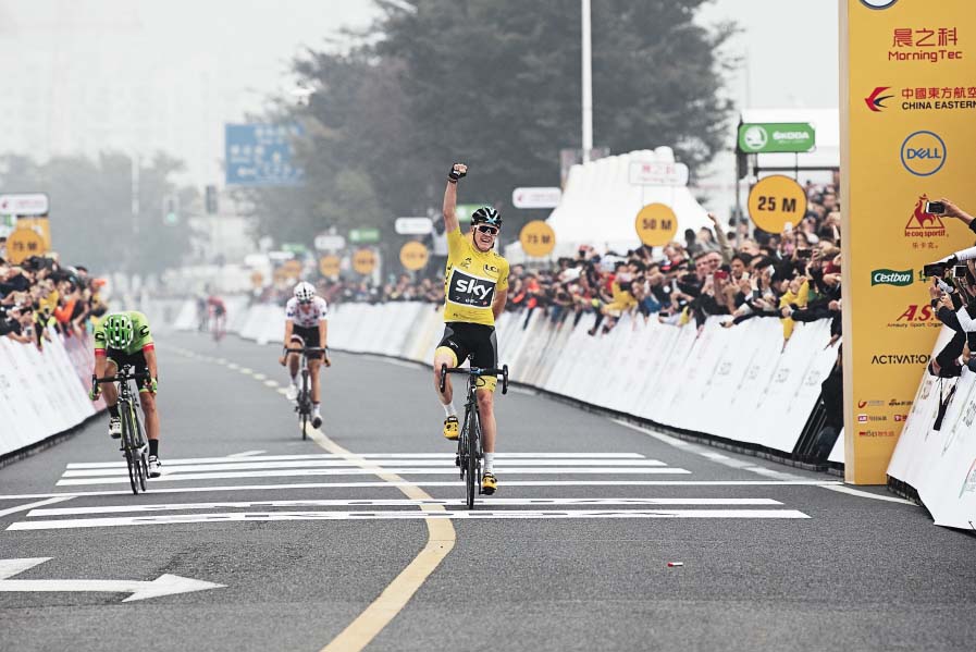 Chris Froome vince lo Skoda Shanghai Criterium 2017