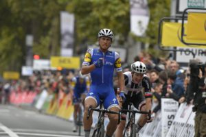 Matteo Trentin vince la Parigi-Tours 2017
