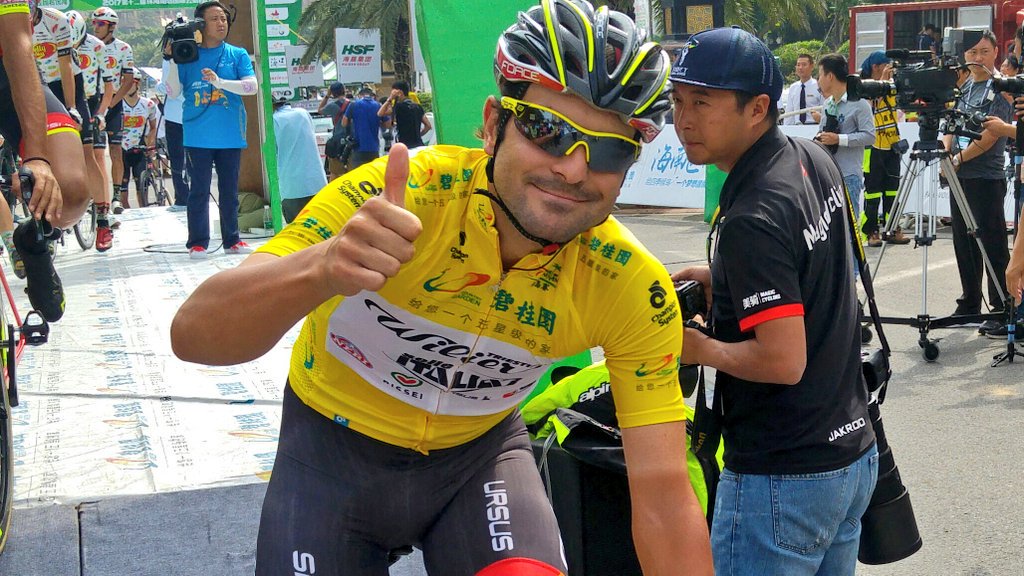 Jacopo Mosca felice per la vittoria del Tour of Hainan