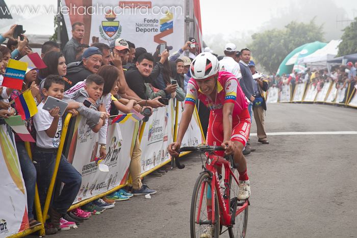 Ivan Sosa vince la quarta tappa della Vuelta al Tachira