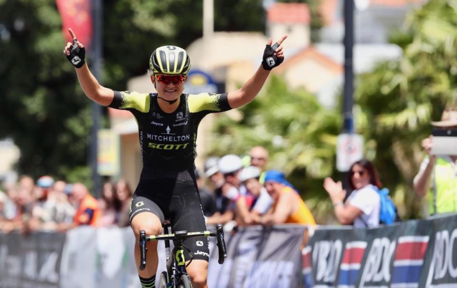 Georgia Williams vince il titolo neozelandese della prova in linea Donne Elite