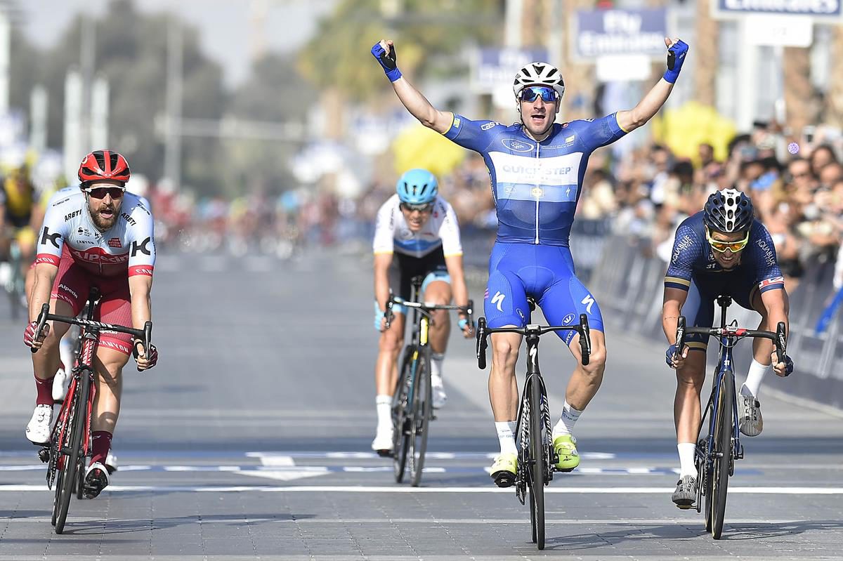 Elia Viviani vince l'ultima tappa del Dubai Tour 2018