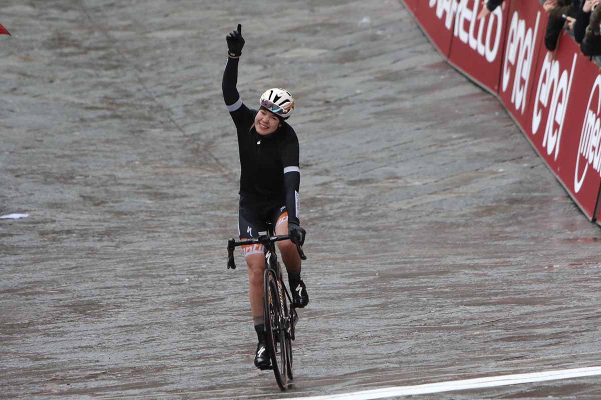 Anna Van der Breggen vince la Strade Bianche femminile 2018