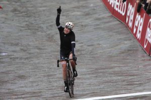 Anna Van der Breggen vince la Strade Bianche femminile 2018