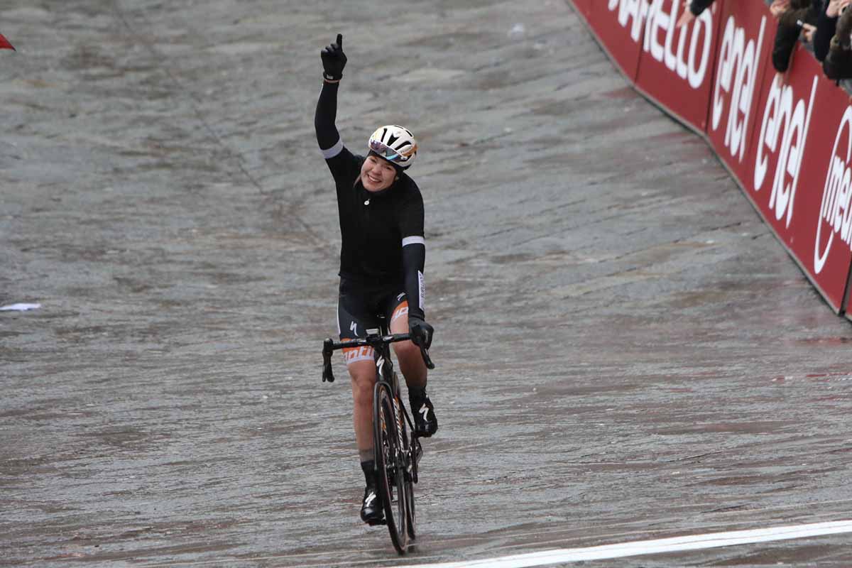 Anna Van der Breggen vince la Strade Bianche femminile 2018