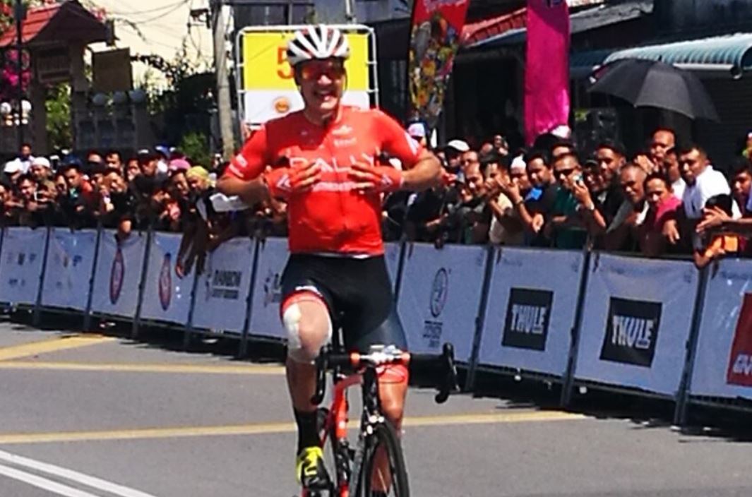 Adam De Vos vince la terza tappa del Tour de Langkawi