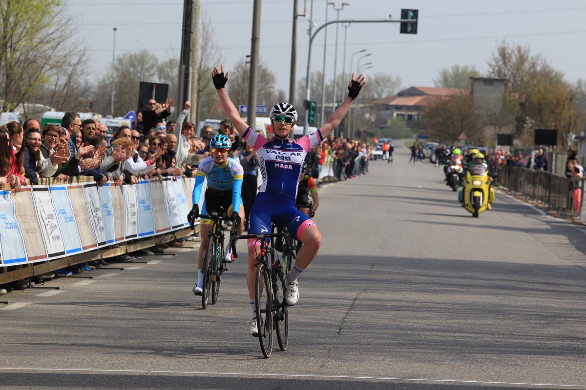 Marta Cavalli vince in casa a San Bassano la gara Donne Open