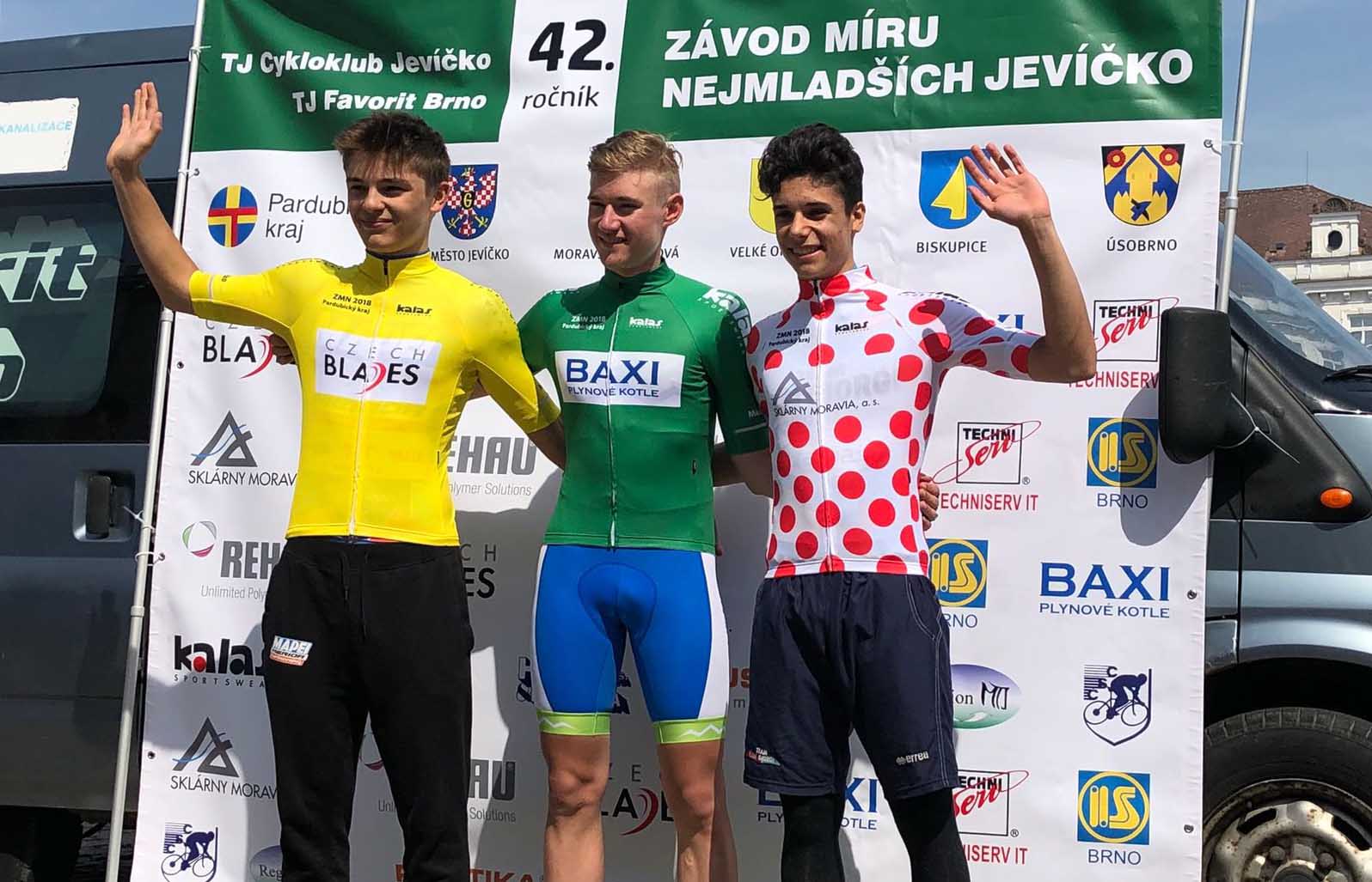 Le maglie dopo la prima tappa della Závod míru nejmladších 2018