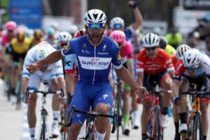 Fernando Gaviria vince la prima tappa del Tour of California 2018