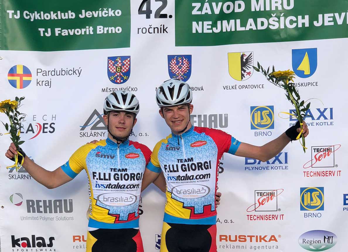 Mathias Vacek e Giorgio Cometti primo e secondo classificato nella seconda tappa della Závod míru nejmladších 2018