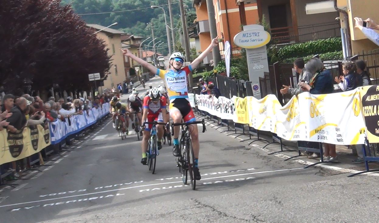 Marco Pavesi vince a Colzate