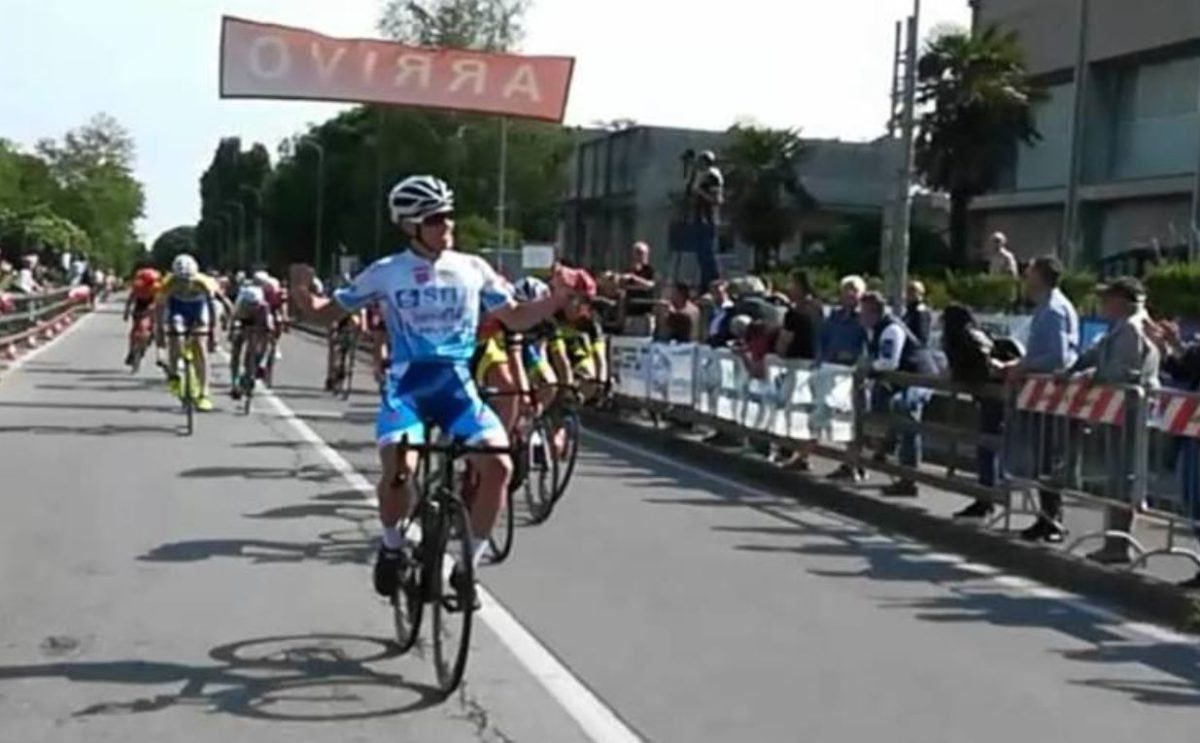 Davide Persico vince a Corbetta