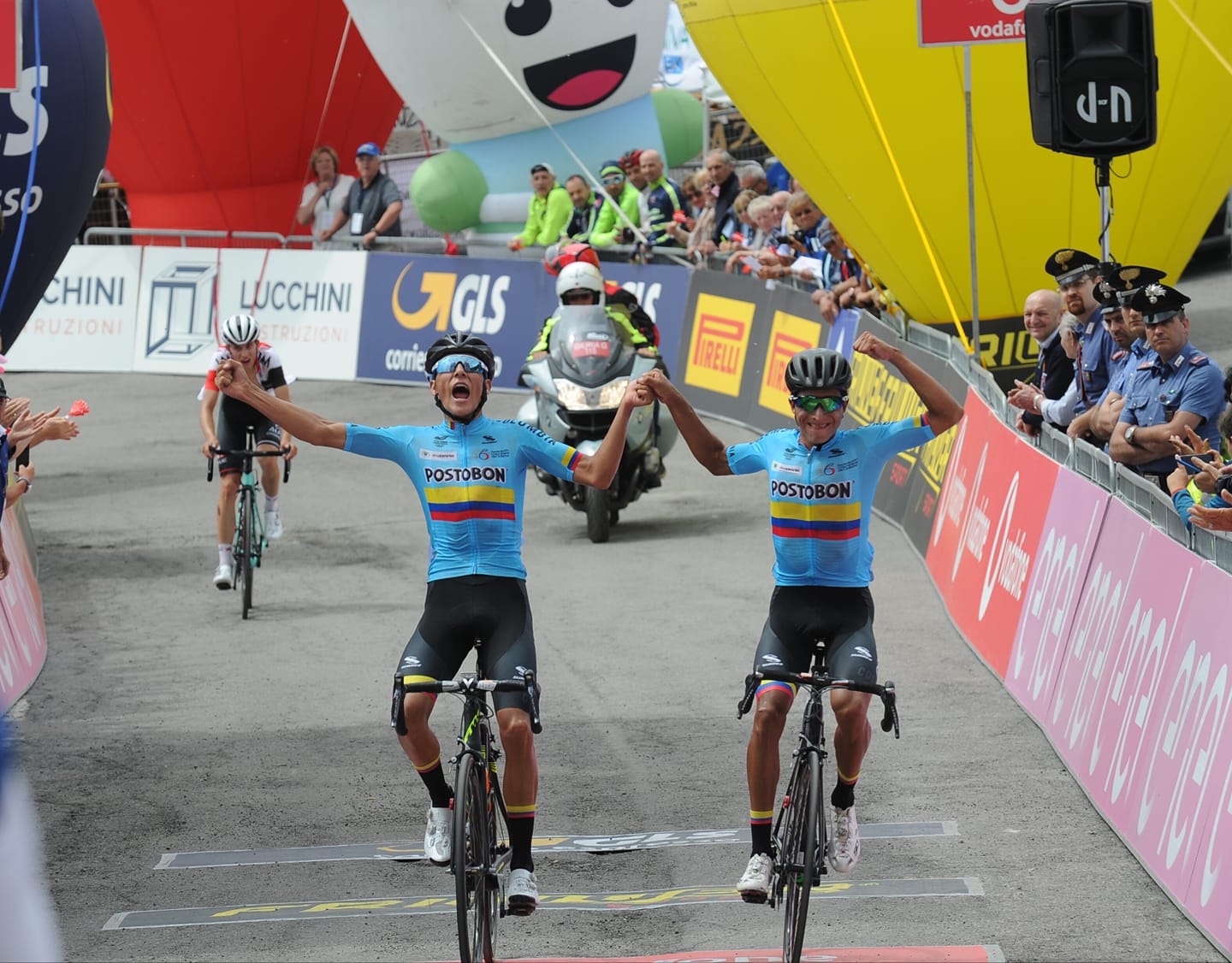 L'arrivo della quarta tappa del Giro d'Italia Under 23 al Passo Maniva