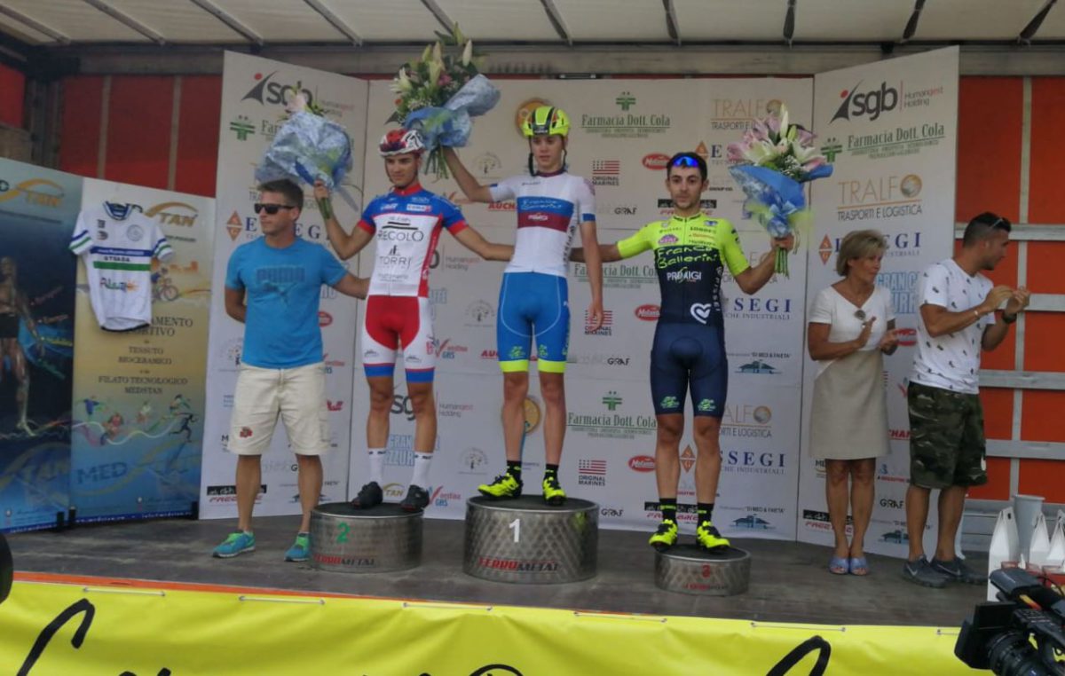 Il podio della gara Juniores di Cepagatti