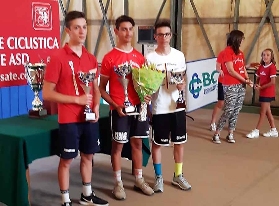 Il podio della gara Allievi di Gessate