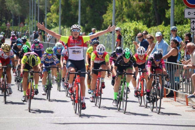 Gemma Sernissi vince il Campionato Toscano Donne Junior a Marina di Bibbona