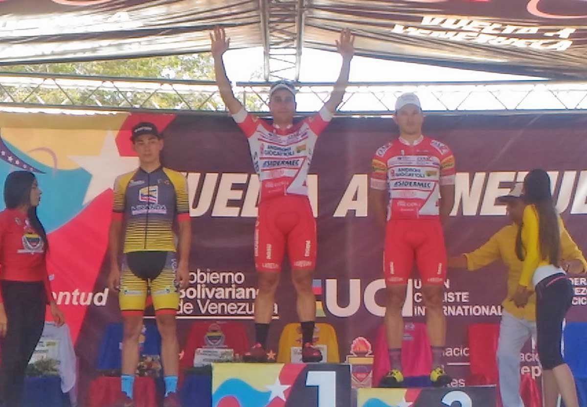 Il podio della prima tappa della Vuelta a Venzuela 2018 vinta da Malucelli