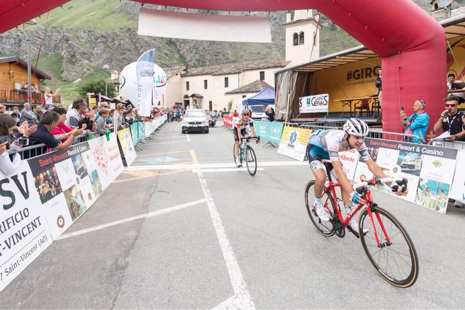 Kevin Inkelaar vince la prima tappa del Giro Valle d'Aosta davanti a Matteo Bellia
