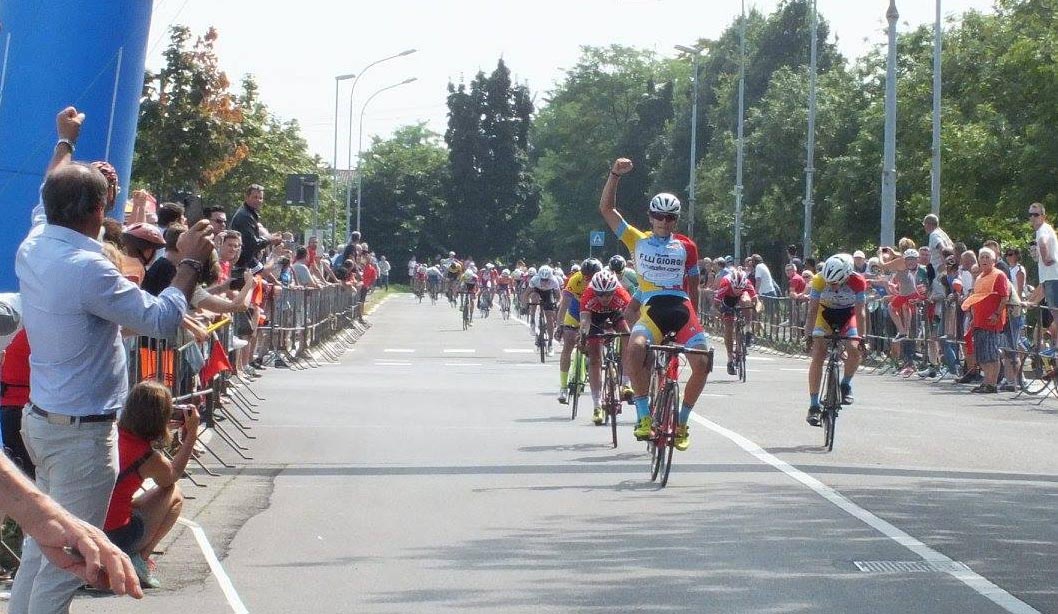 Lorenzo Balestra vince a Cernusco sul Naviglio