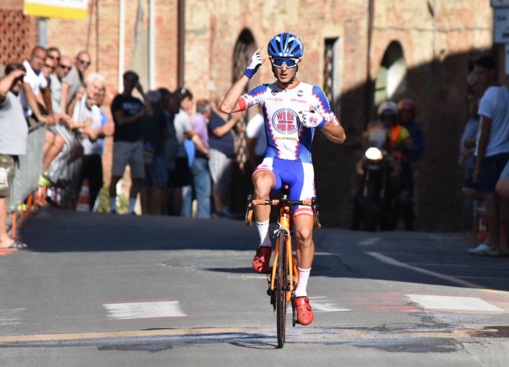 Gabriele Benetti vince per distacco a Cevoli