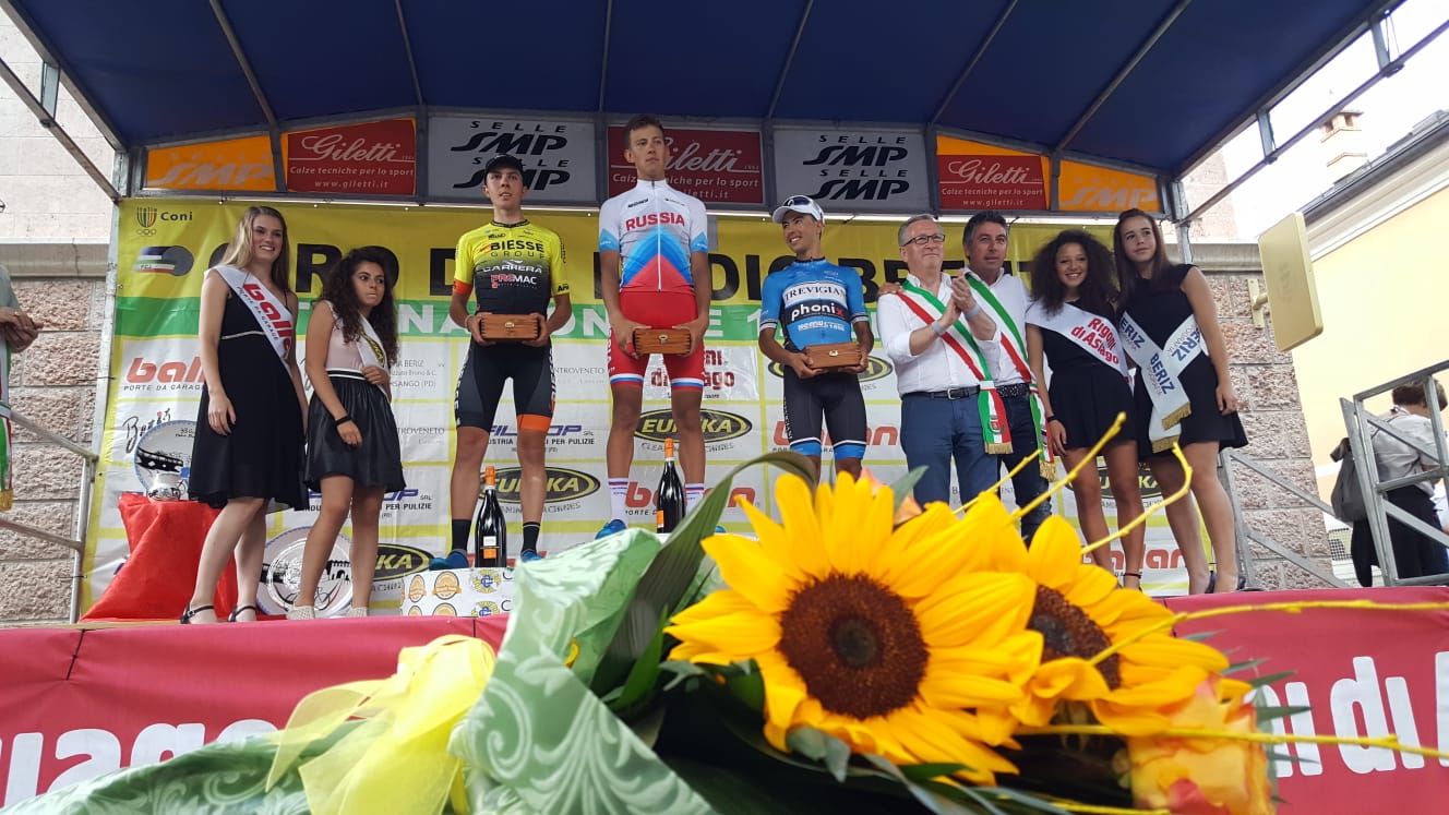 Il podio del Giro del Medio Brenta 2018