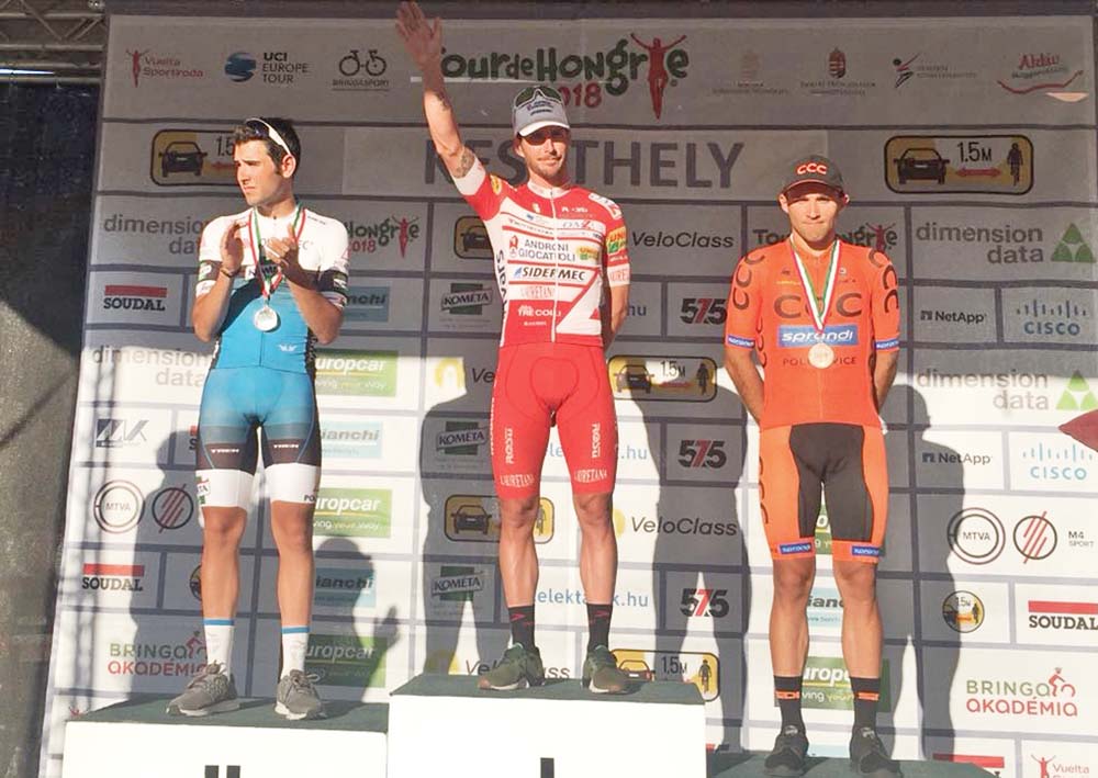 Il podio della prima tappa del Giro d'Ungheria vinta da Manuel Belletti