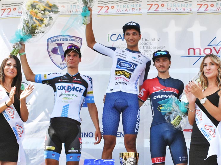 Il podio della Firenze-Viareggio 2018 vinta da Jalel Duranti