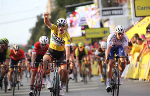 Pascal Ackermann concede il bis nella seconda tappa del Tour de Pologne 2018