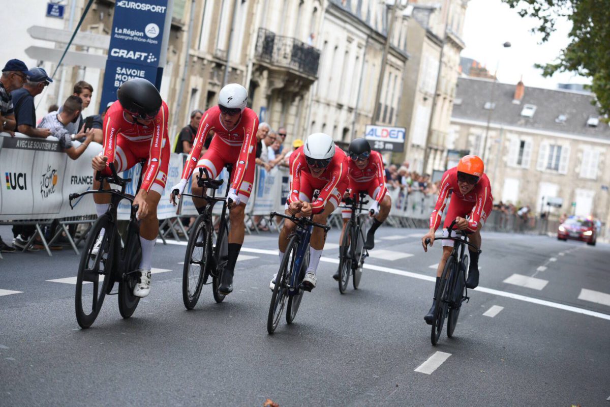 La Danimarca vince la cronosquadre del Tour de L'Avenir