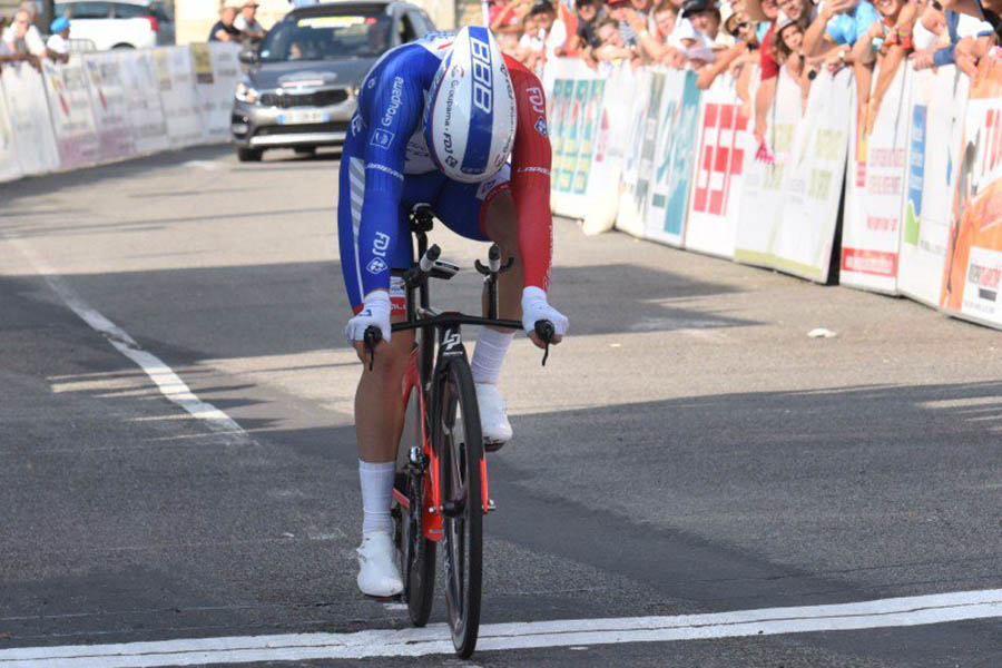 Arnaud Demare vince anche la cronometro del Tour Poitou-Charentes