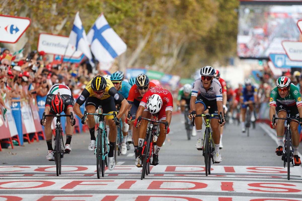 Nacer Bouhanni vince la sesta tappa della Vuelta a Espana