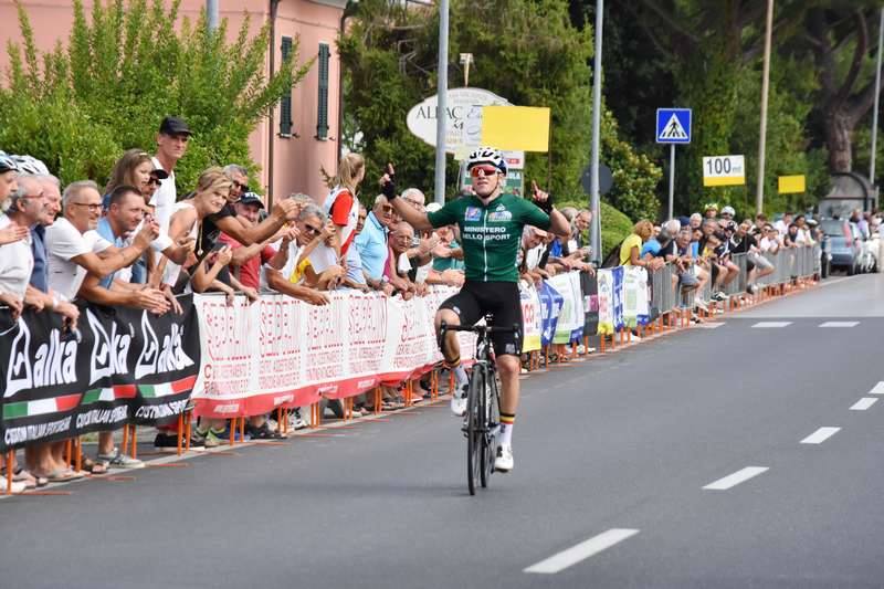 Remco Evenepoel vince la seconda tappa del Giro della Lunigiana 2018