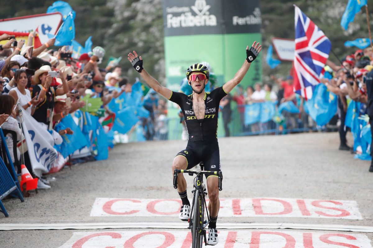 Simon Yates vince la 14esima tappa della Vuelta a Espana