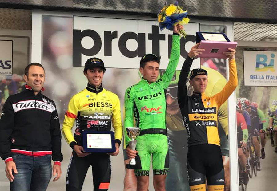 Il podio della seconda tappa del Giro del Friuli vinta dal colombiano Einar Rubio