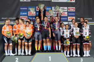 Il podio del Mondiale cronosquadre Donne Elite di Innsbruck 2018