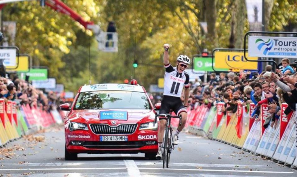 Søren Kragh Andersen vince la Parigi-Tours