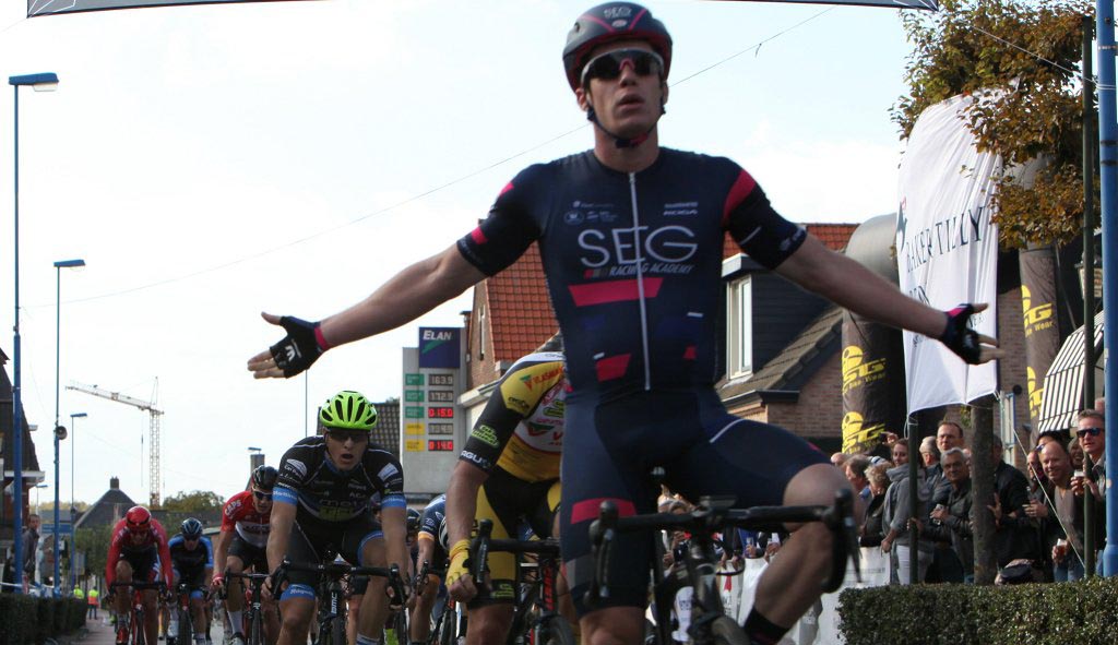 Alberto Dainese vince in volata la Ronde van Midden Brabant