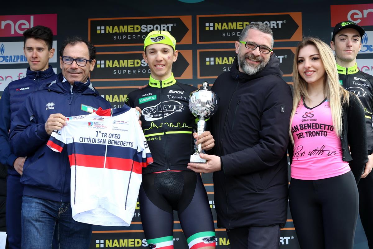 Andrea Piccolo vince la 1° Cronometro Città di San Benedetto del Tronto (foto Photobicicailotto)