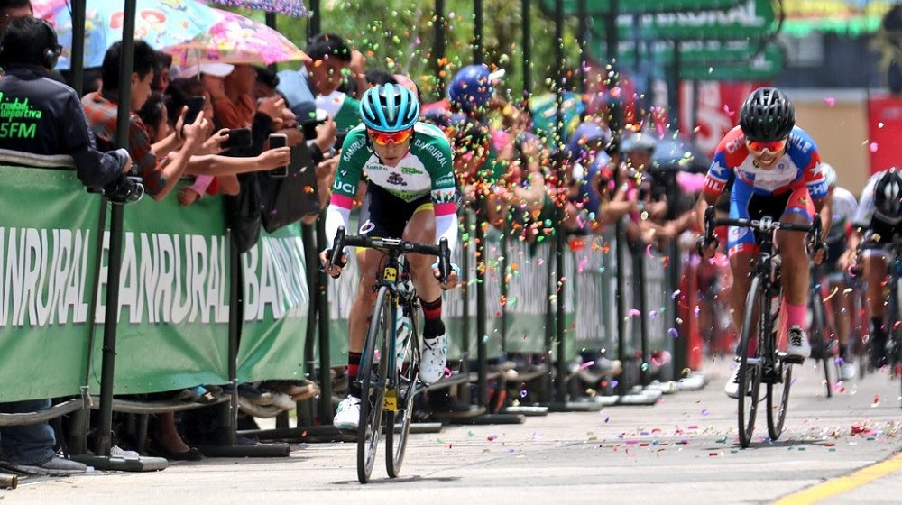 Arlenis Sierra vince anche la seconda tappa della Vuelta Femenina a Guatemala (foto Federación Guatemalteca de Ciclismo)