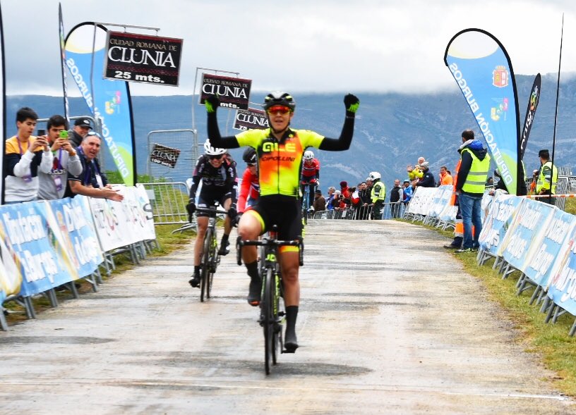 Soraya Paladin vince la terza tappa della Vuelta a Burgos Femenina (foto Vuelta a Burgos / Daniel Peña Puente - Ordóñez Fotografía - Íñigo Alonso Pereda)