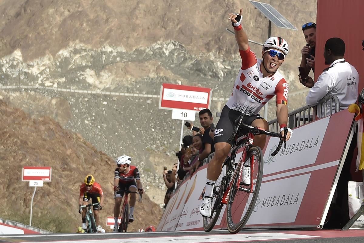 La volata di Caleb Ewan nella quarta tappa dell'UAE Tour