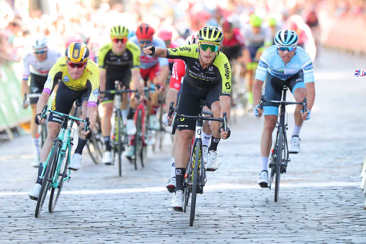 Matteo Trentin vince la seconda tappa dell'OVO Energy Tour of Britain (foto SWpix)