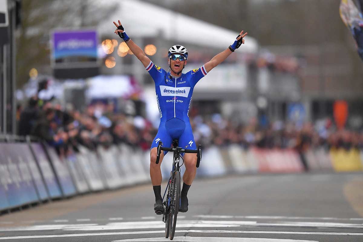 Zdenek Stybar vince la Omloop Het Nieuwsblad 2019 (foto Tim de Waele/Getty Images)