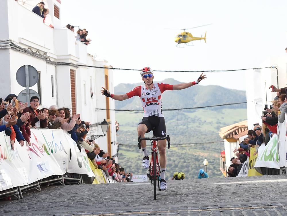 Tim Wellens vince la prima tappa della Vuelta a Andalucia 2019