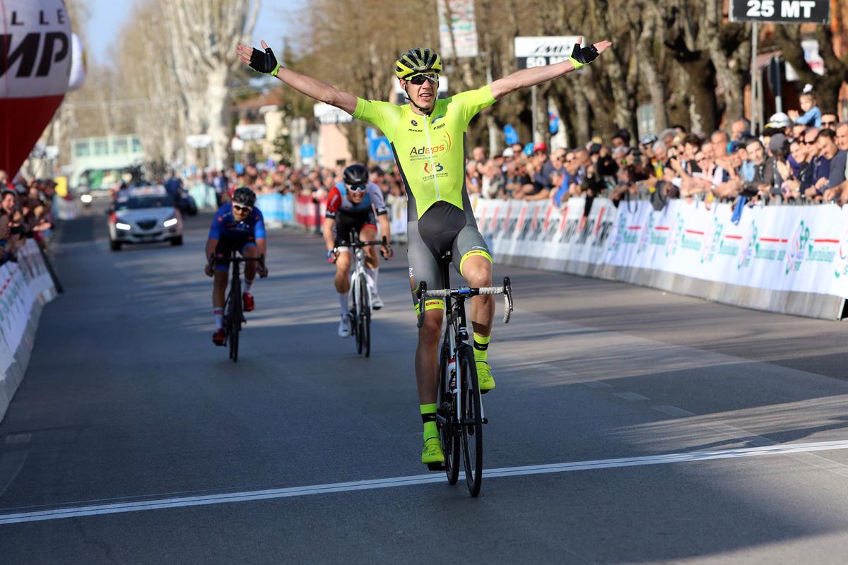 Ludovic Robeet vince la quarta tappa della Settimana Coppi e Bartali 2019 (foto Photobicicailotto)