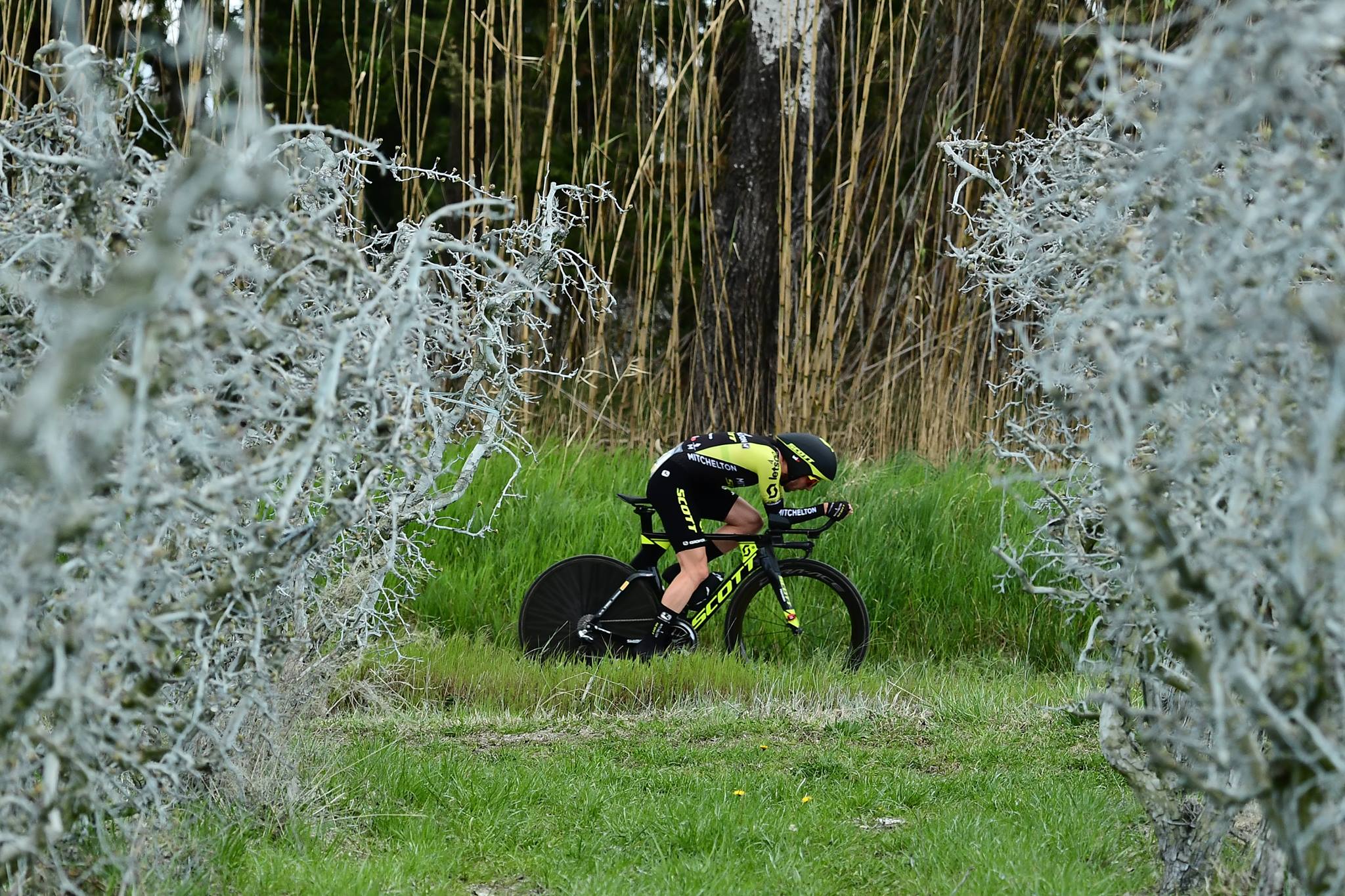 Simon Yates vince la quinta tappa a cronometro della Parigi-Nizza 2019 (foto A.S.O.)
